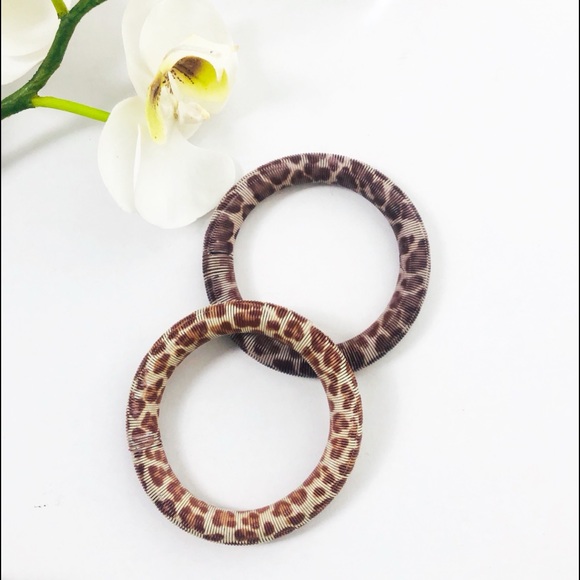 NEW Animal Print Slinky Bracelets - Picture 1 of 3